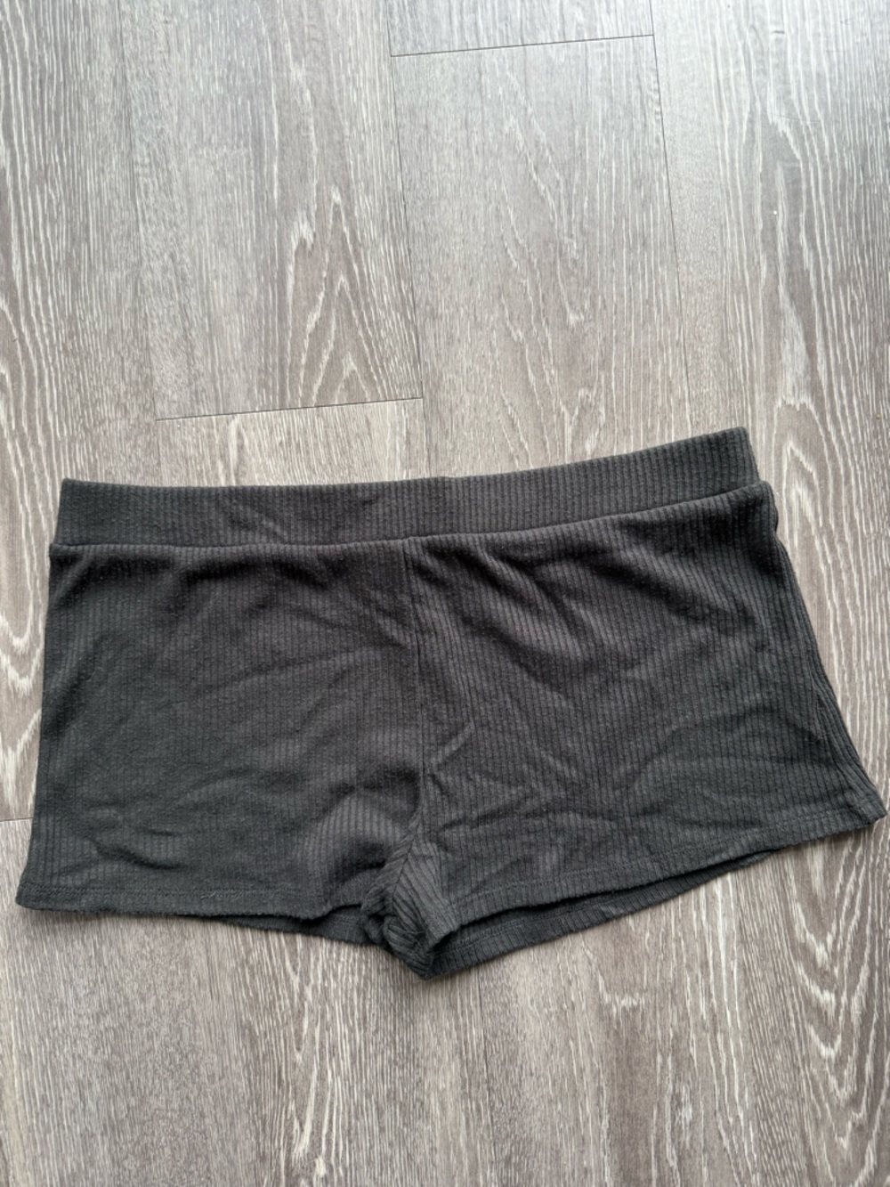 Spiritual Gangster - Black Ribbed Knit Shorts